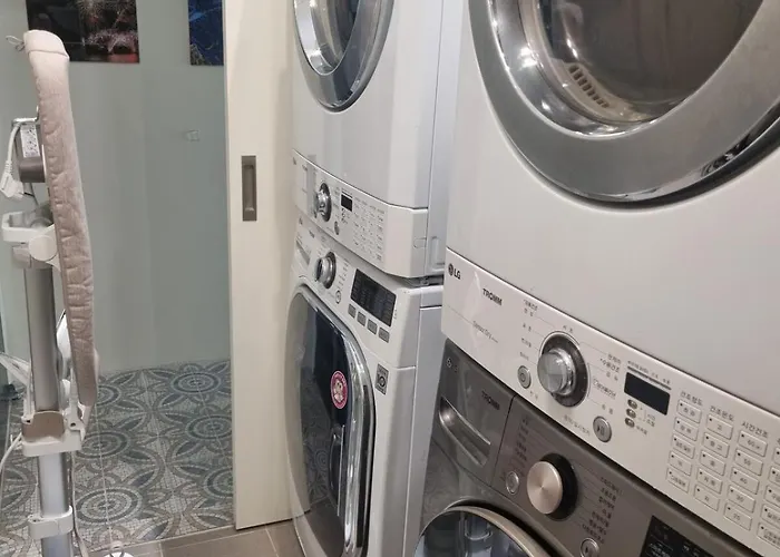 Appartement 301jhblossomstayjeonpo *