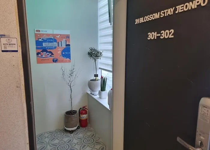 301jhblossomstayjeonpo Appartement